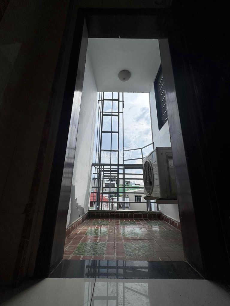 Nguyễn Văn Khối Full interior