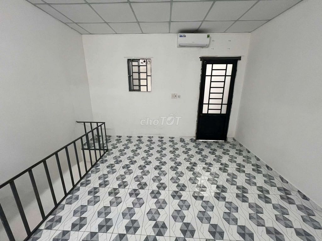 We'll rent out An Phú Đông District 12.