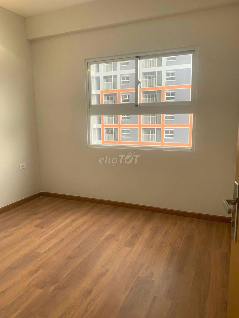 Need to rent CTL Tower for 8.3 million per second empty house, 73 meters2, 2 balcony bedrooms.