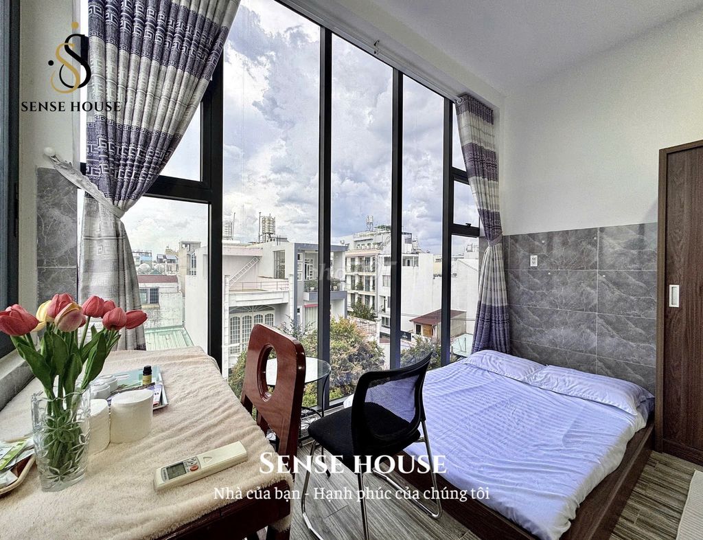 Studio View Glass, Nguyễn Sơn -- Wild toilet -- Full Building