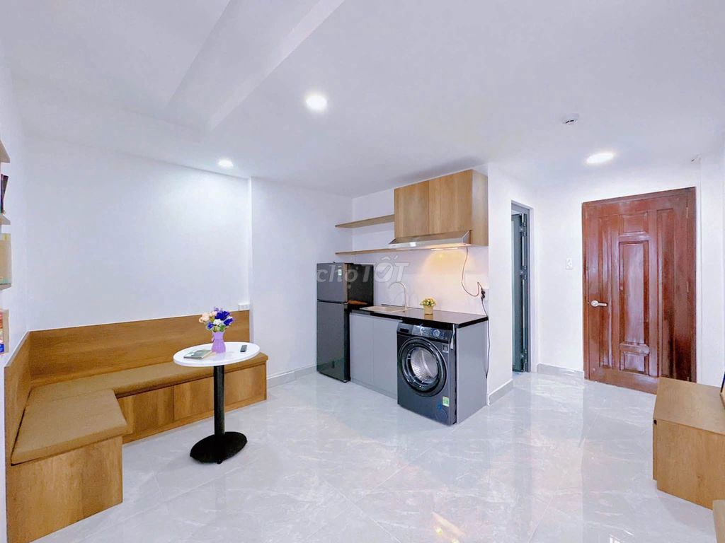mini apartment, clean-- One bedroom, balcony-- Nguyễn Văn Quá--