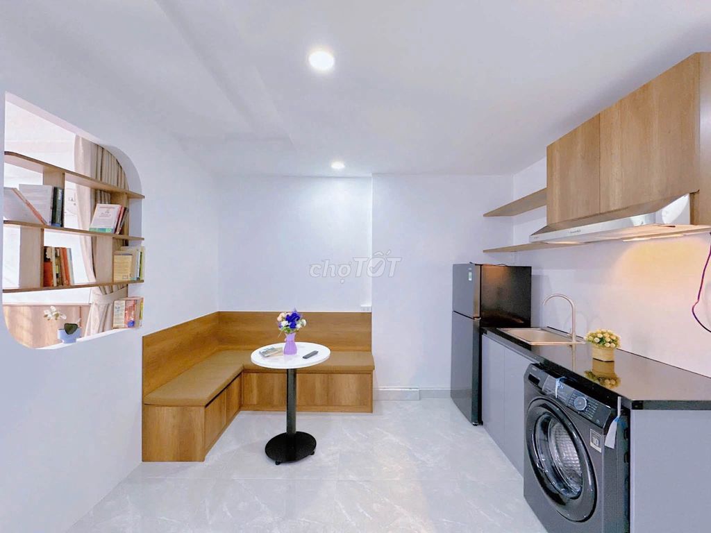 mini apartment, clean-- One bedroom, balcony-- Nguyễn Văn Quá--