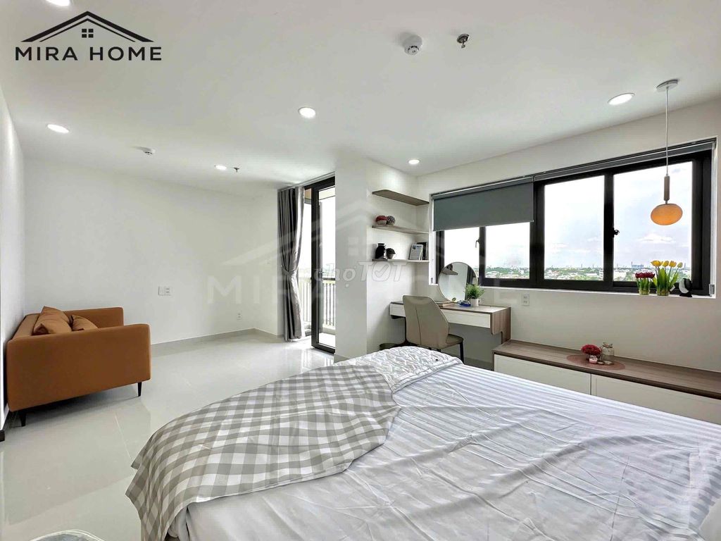 Lê Văn Lương senior apartment, close to longevity, B village nb.