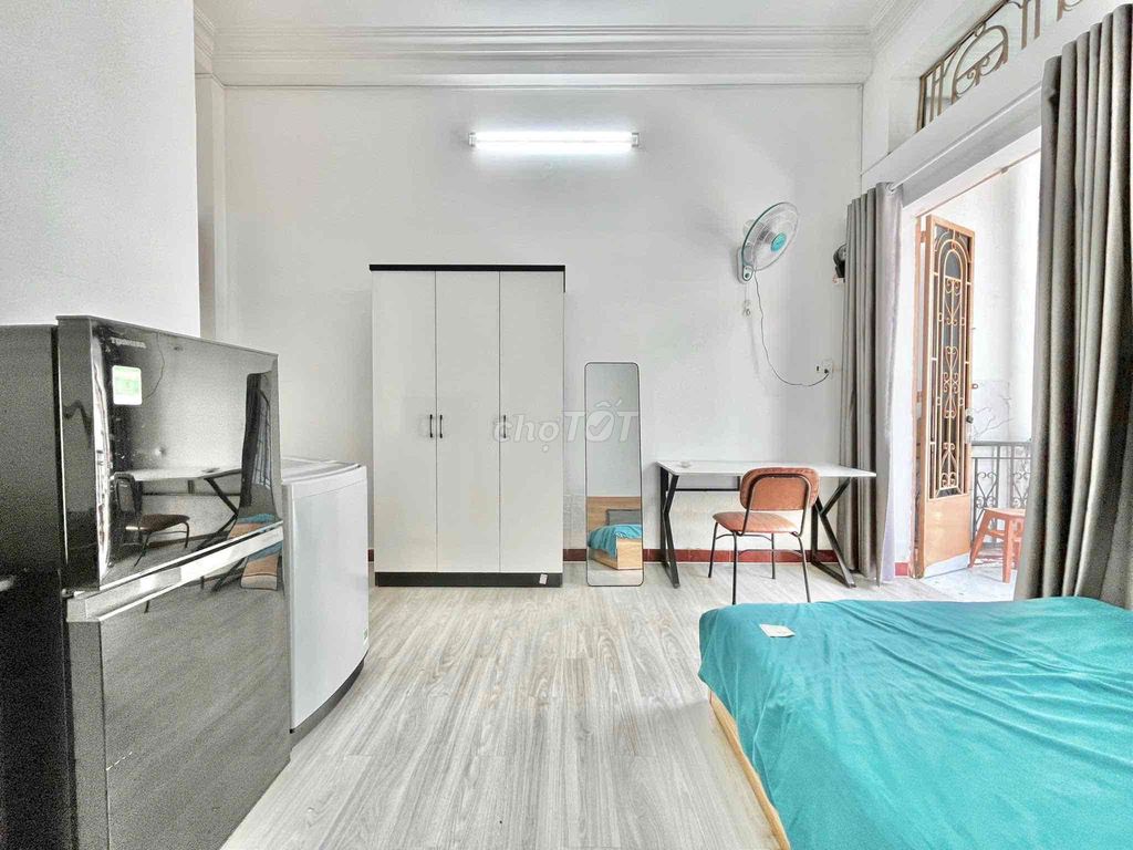 Rent Studio + balcony