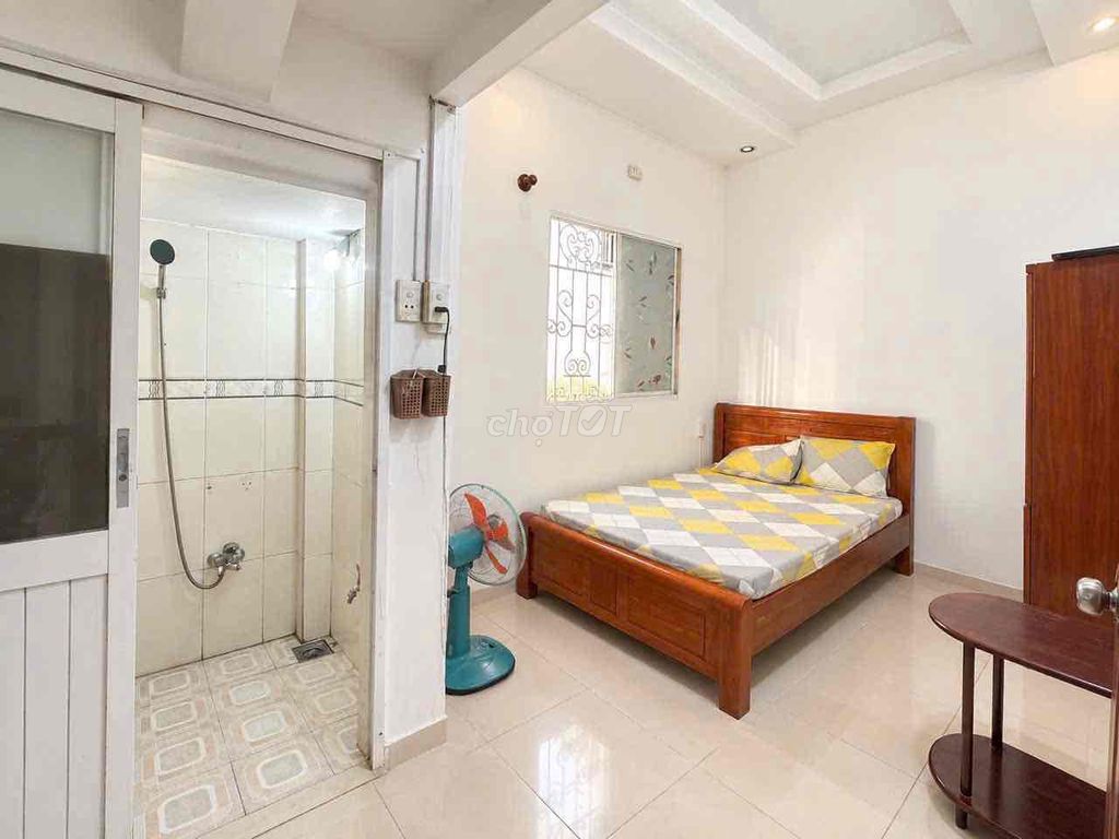 rented - full interior studio - sky windows