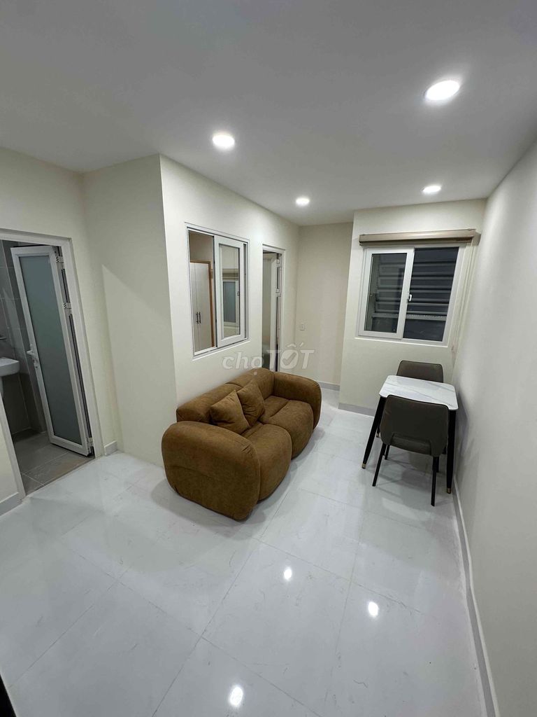New project for the high-end balcony building-- 3rd county, 10th District, Tân Bình.