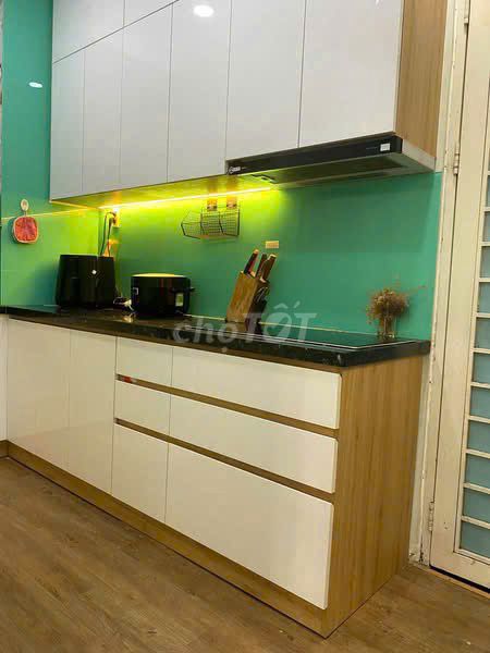Sanford Phan Văn Hớn, District 12. 70 meters two bedrooms. Full interior. Eight million.