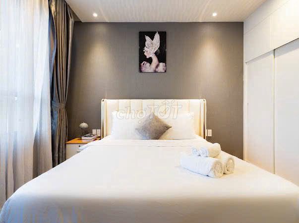 Rent the apartment 2 bedroom 92 m2, nice interior at The Gold View.