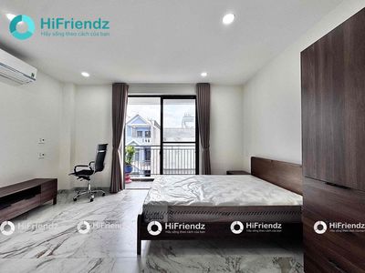 Public balcony studio view room design tone with a fancy color in District 2
