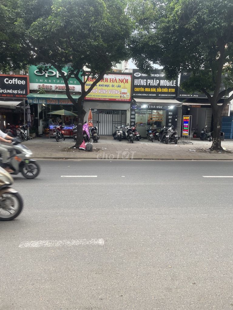 Rent a cash-resident Hùng Vương in the fifth district.
