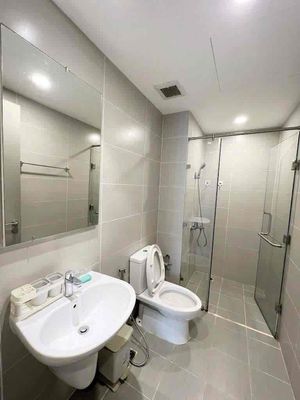 Rent Goldview Tower B, 2 bedroom 2 toilets 80 meters 18 million a month.