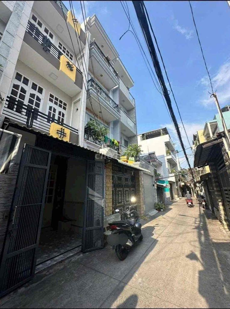 8th, 3 floors new.