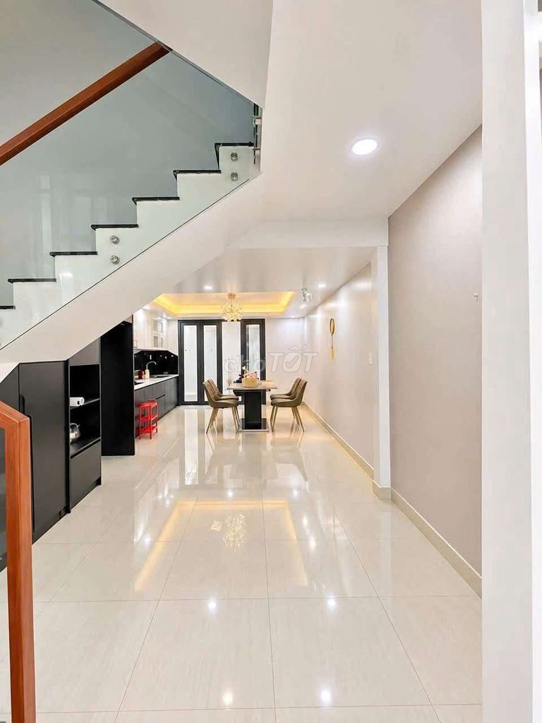 House 1 5th floor bedroom 5 x 18 m bathroom 4 x 18 m prefrontal front 1.7 Tân Phong