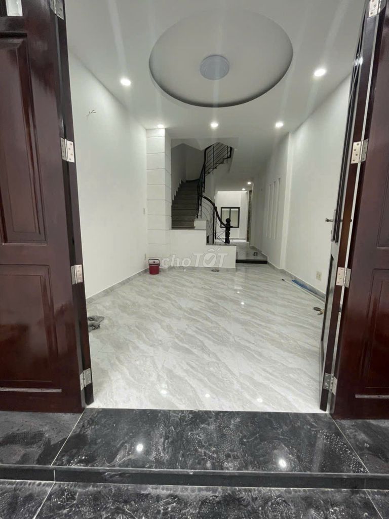 Nguyễn Thái Sơn(7) area (4.5 x22 m)) 3 floor 5 bedroom 5 wwc