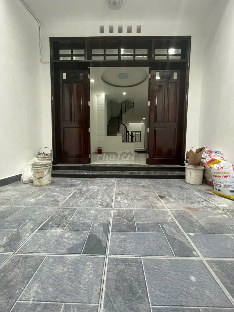 Nguyễn Thái Sơn(7) area (4.5 x22 m)) 3 floor 5 bedroom 5 wwc