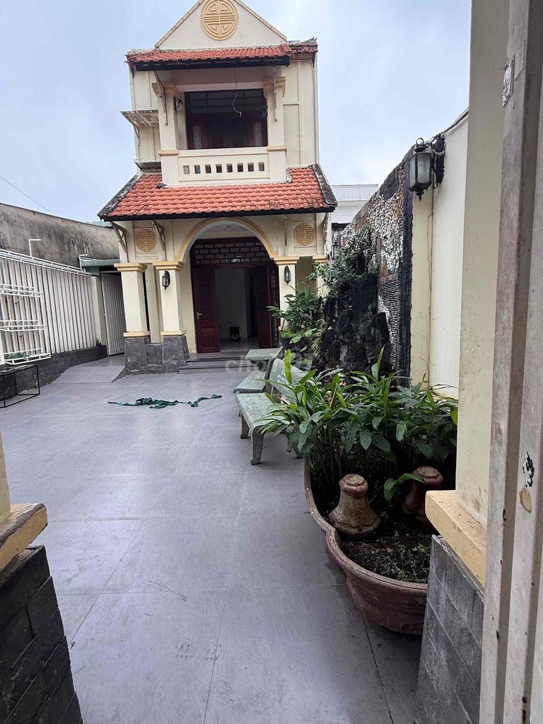 The building is rented. The original building is twenty-one.