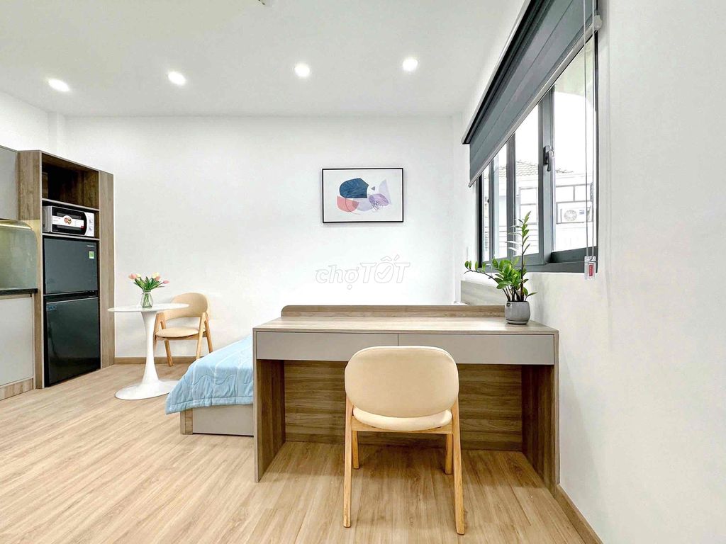 apartment is Lê Văn Sỹ - private washing machine - cool - full interior