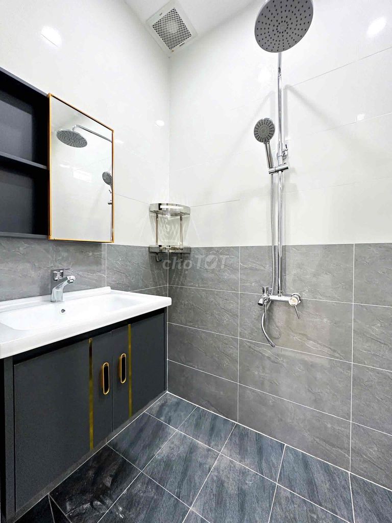 apartment is Lê Văn Sỹ - private washing machine - cool - full interior