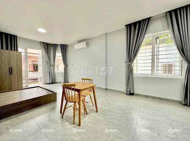 Rent the apartment. One bedroom.