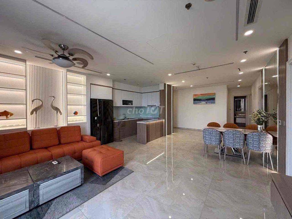 Hot three lipstick-- three bedrooms 118 M2view bittoleco River-- 52 million sacks pql