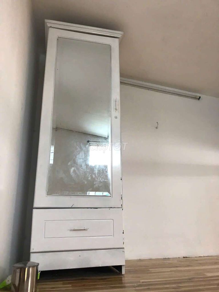 Rent three bedrooms. Two toilets near Phú Nhuận-- 9.5 million a month.