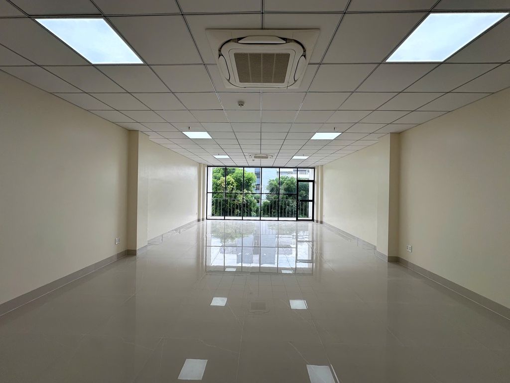 Rent the entire 1.HỒNG HÀ(4)4. Tân Bình.