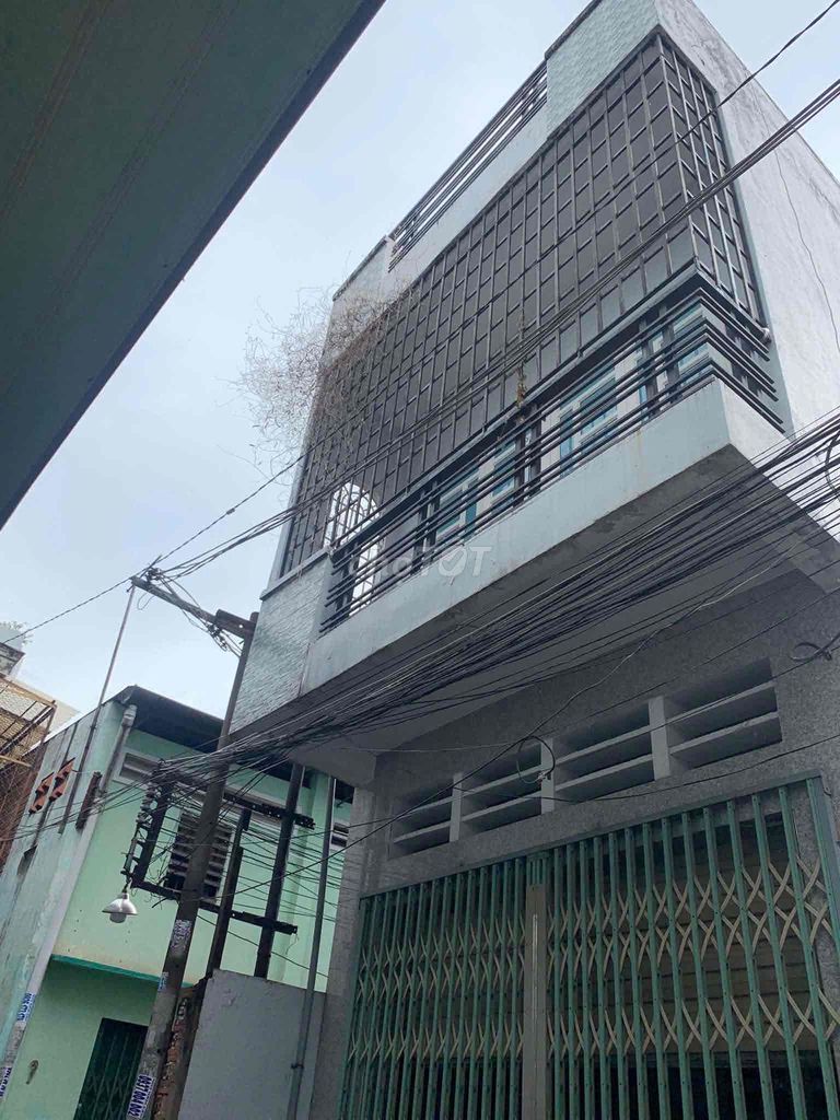 Rent a Tân Phú house