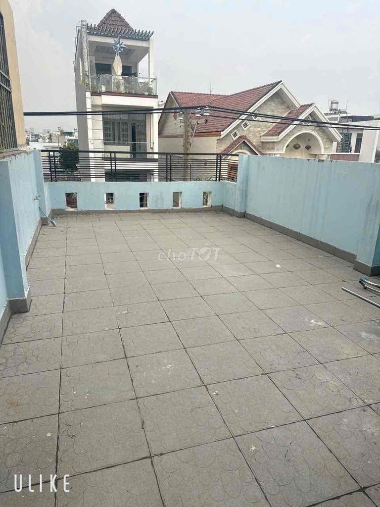 cash house - 4 X 22 - floor 66 m2 - 2 floors - front of 10 M