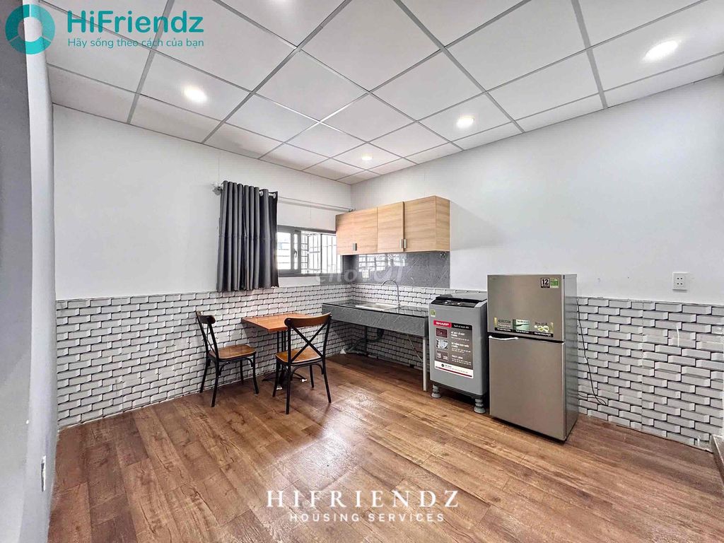 apartment 35 m2 filled with Cao Lỗ cash furniture facing the Parley Mall District 8