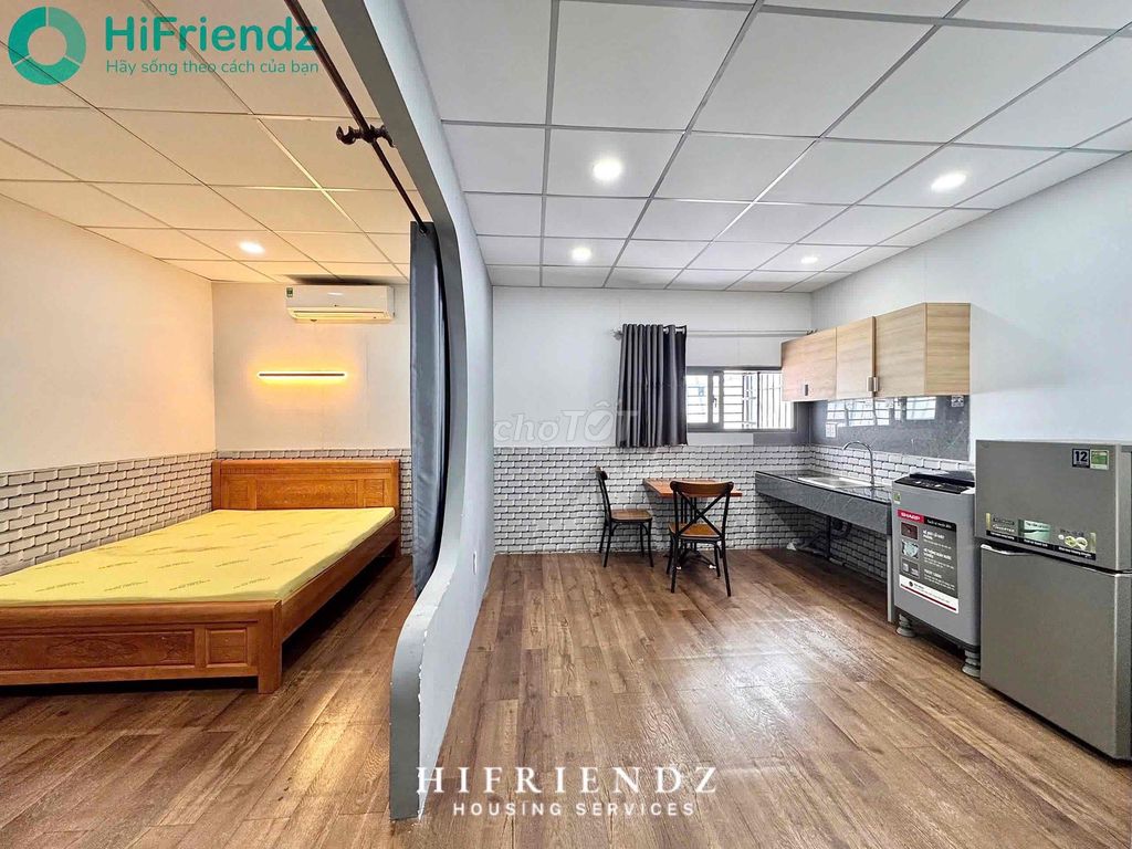 apartment 35 m2 filled with Cao Lỗ cash furniture facing the Parley Mall District 8