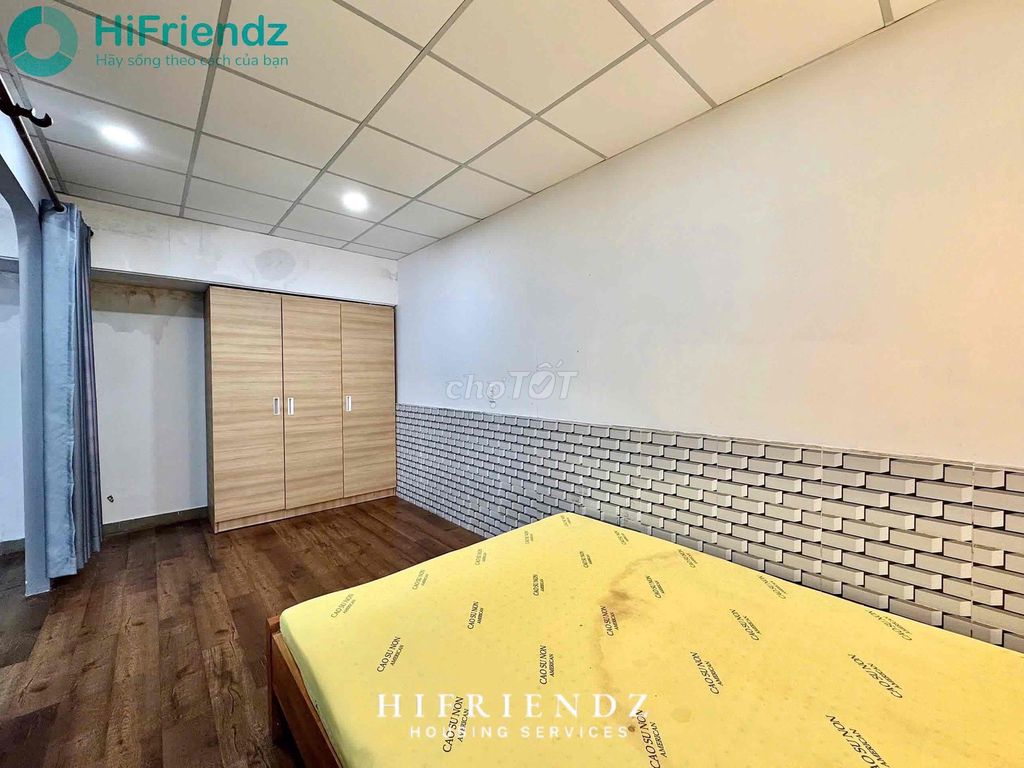 apartment 35 m2 filled with Cao Lỗ cash furniture facing the Parley Mall District 8