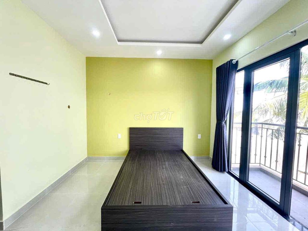 Bancol alone armed Full interior can be located in the new room