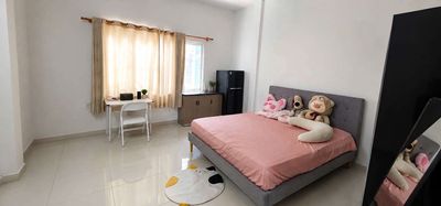 service/studio apartment near the new brain ceiling 100% internal interior
