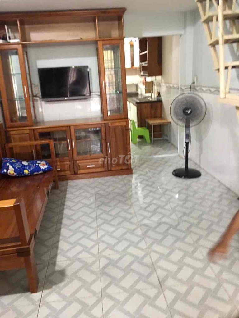 Rent a room on Phạm Thị Giây, East and West,Hóc Môn