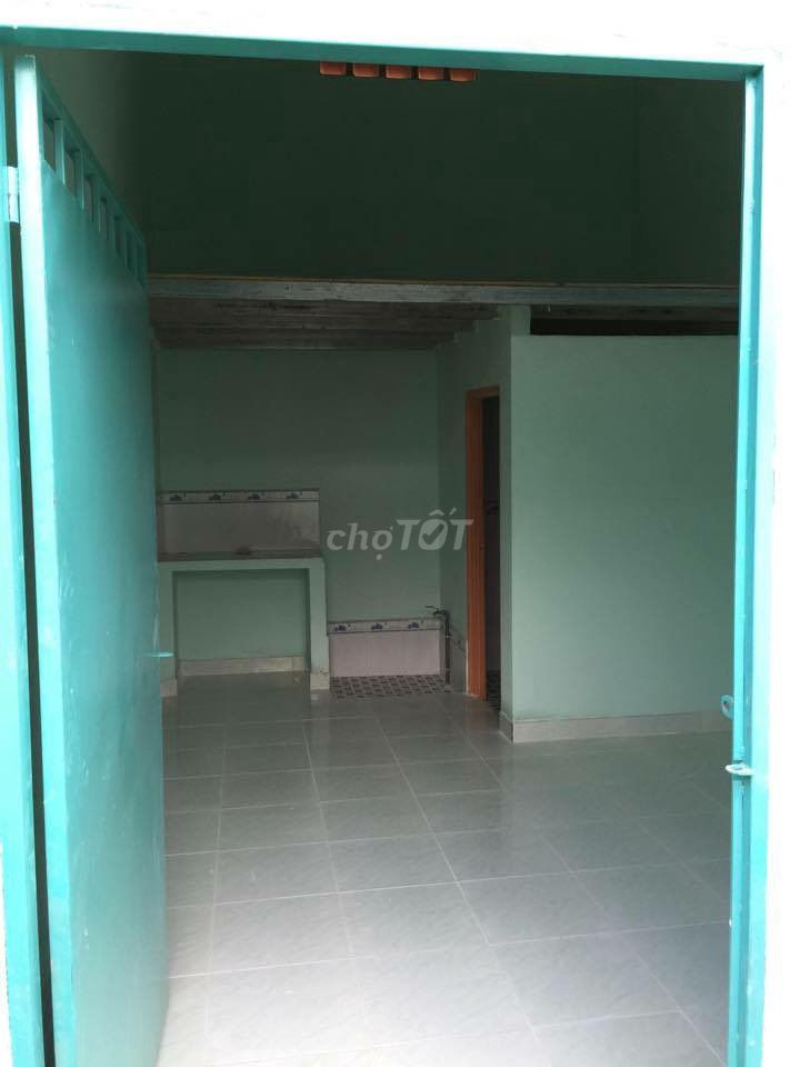 Room 276 Lương Định Của