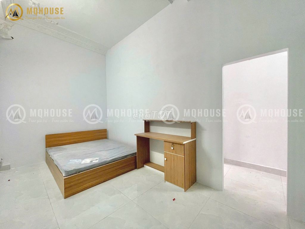 apartment 1 full balcony bedroom near ewtown Tân Bình