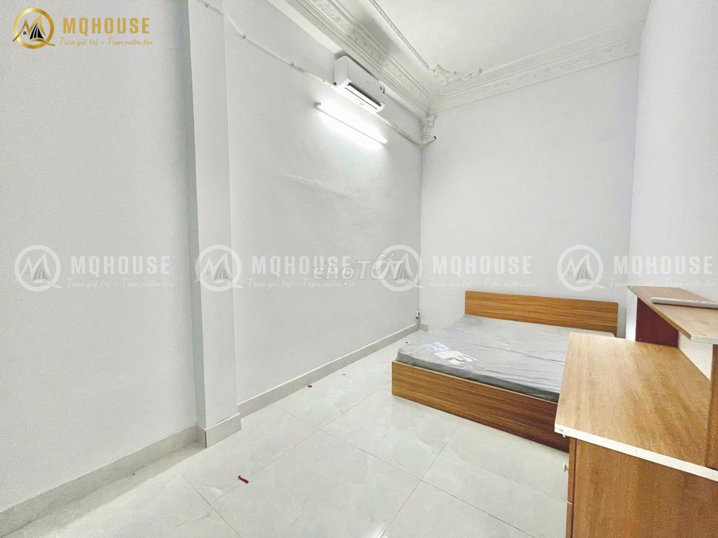 apartment 1 full balcony bedroom near ewtown Tân Bình