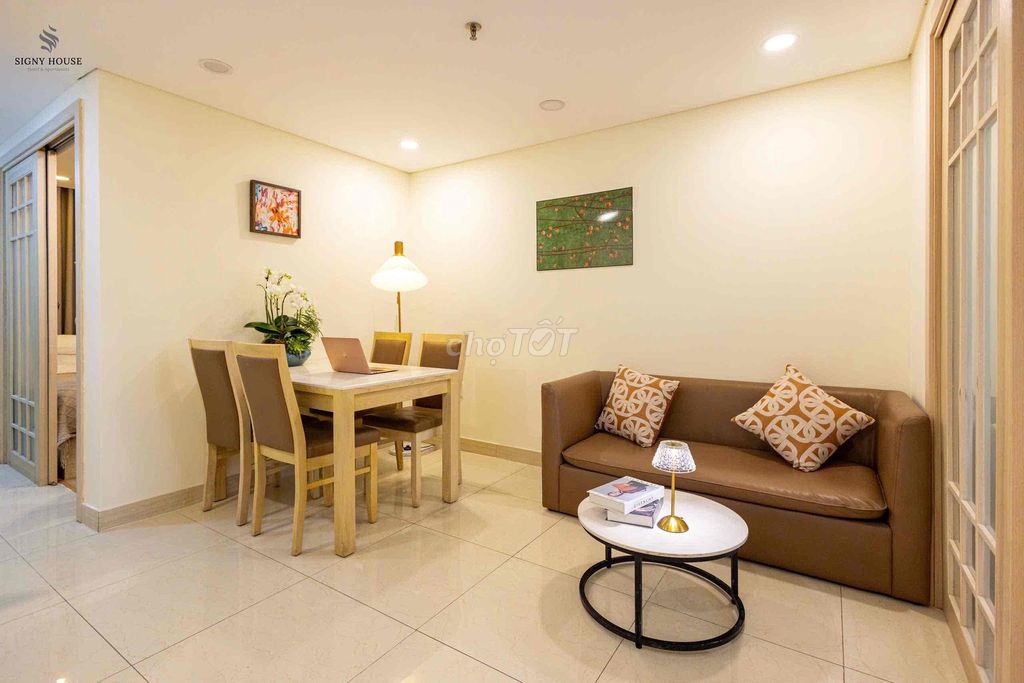 The two bedrooms are full of furniture near Tan Sonishan Airport 11 million
