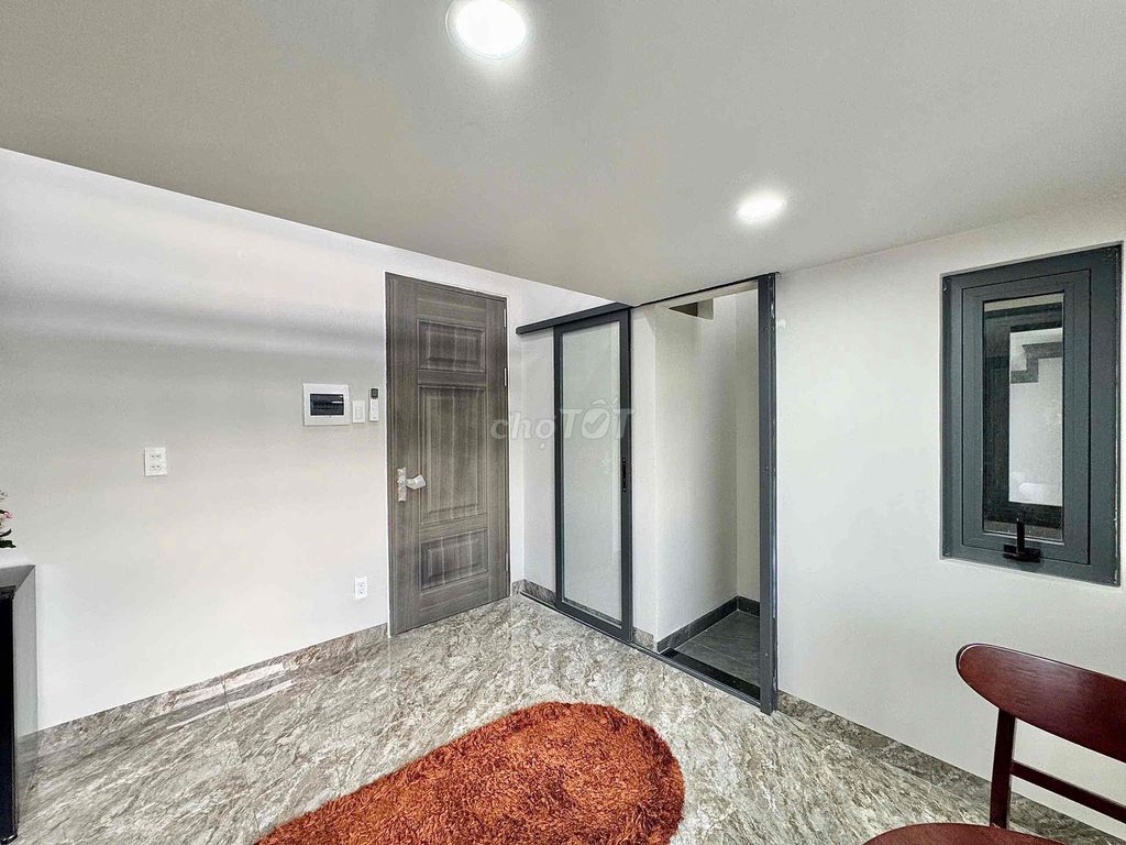 Rent the window window door full interior right over hereart Phan Huy Ích