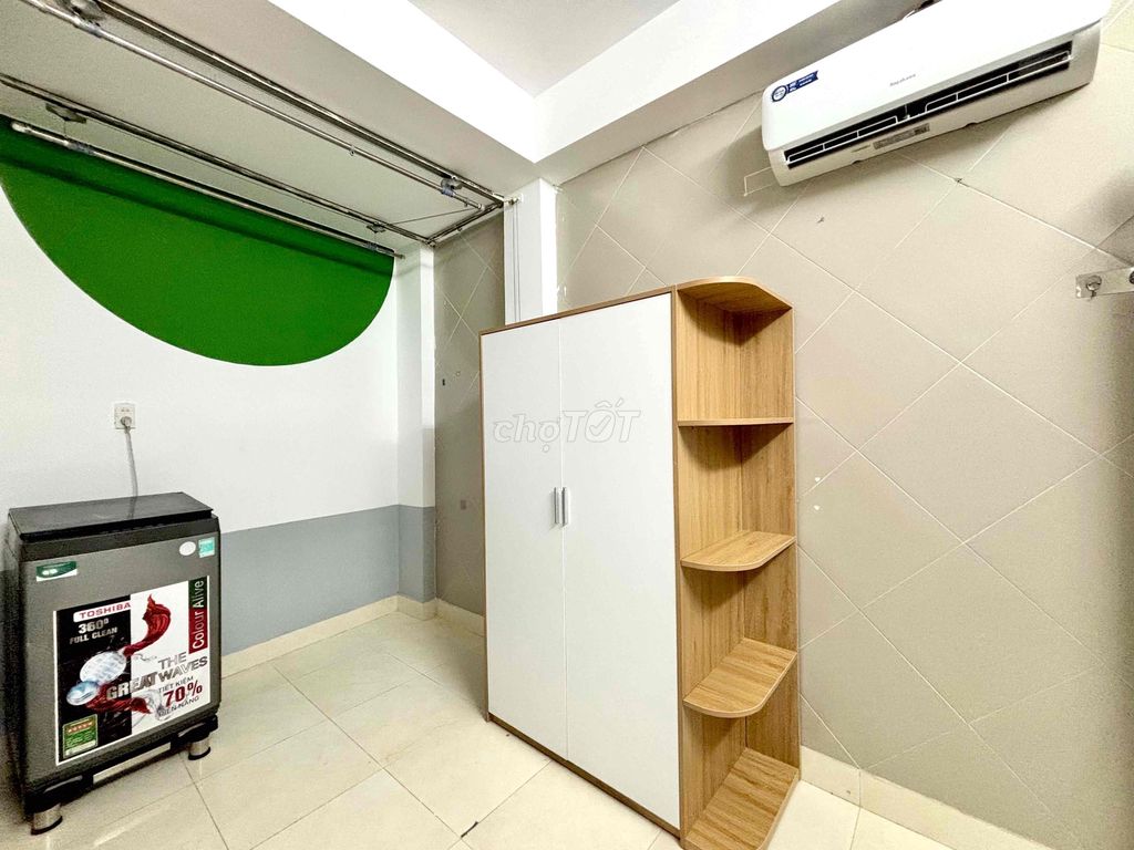 Full ground interior 40 meters wide, private washing machine - near 340 kx-4.