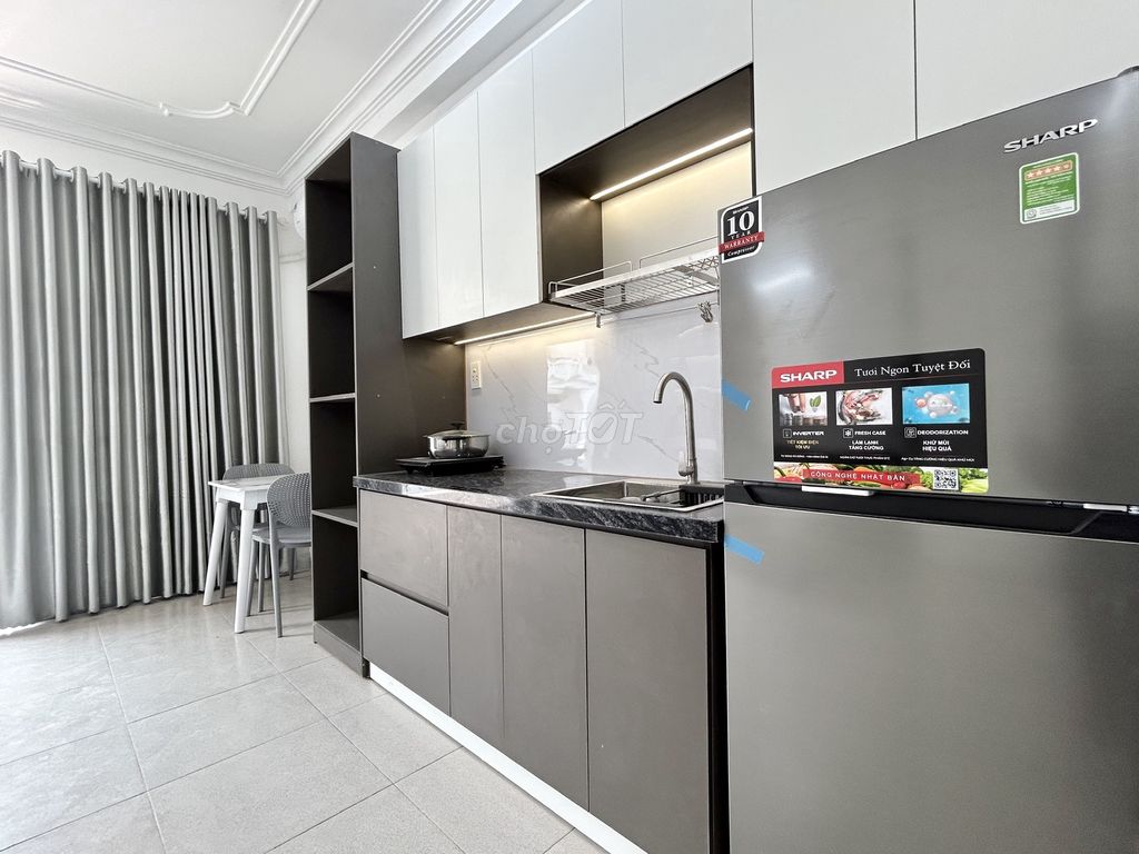 Supercol apartment product -- elevators -- the back-up block.