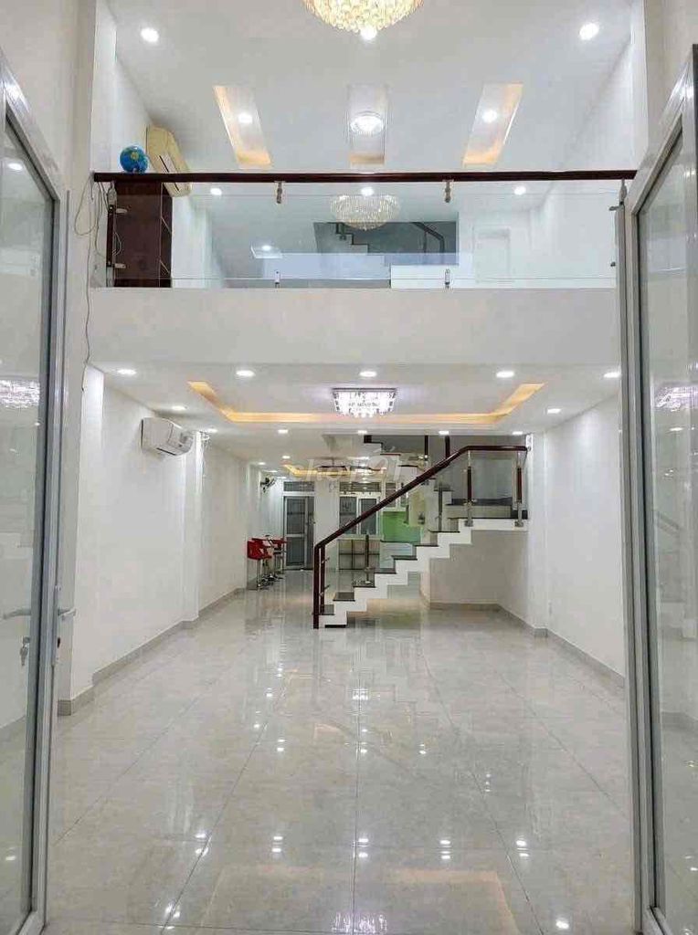 Rent 5 x 20 meters. 7 bedrooms. Nguyễn Thị Kiểu.Tân Thới Hiệp.