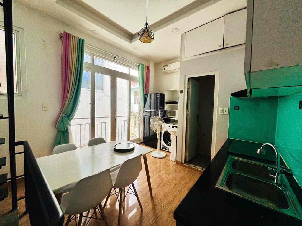 The Bàn CờBàn Cờ Road Rent.