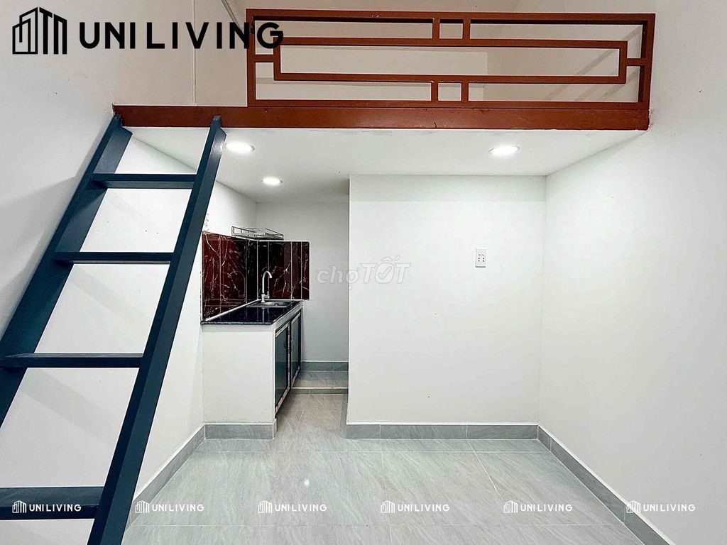 Open the apartment 30 new rooms. Cool elevators right here.