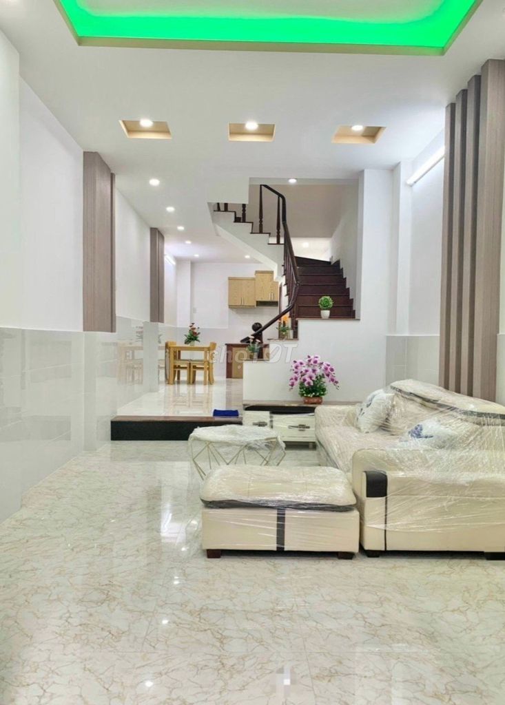 Rent the 86/2-B Trần Thái Tông alley building, 717 15, Q. Tân Bình