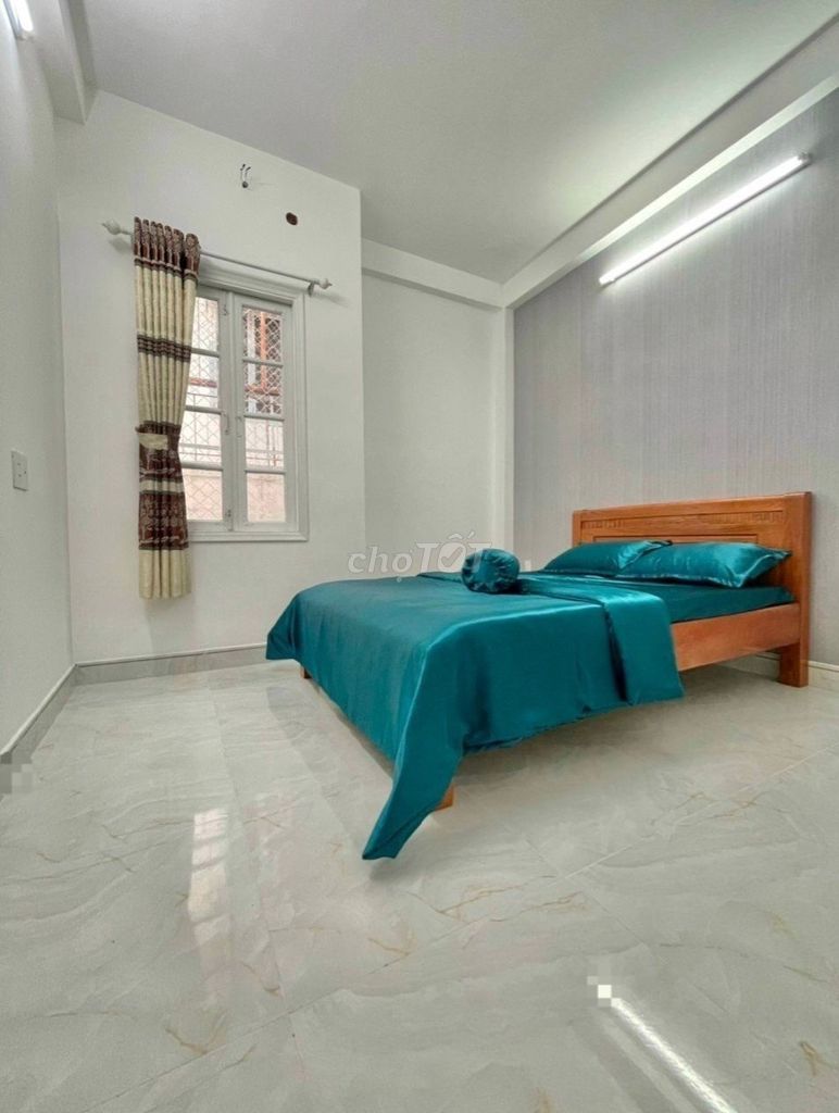 Rent the 86/2-B Trần Thái Tông alley building, 717 15, Q. Tân Bình