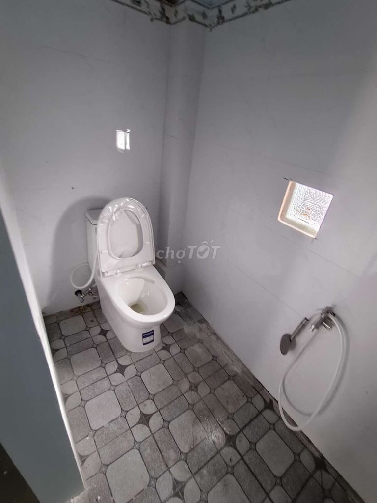New 4*8 floors 2 bedroom 2 back toilet