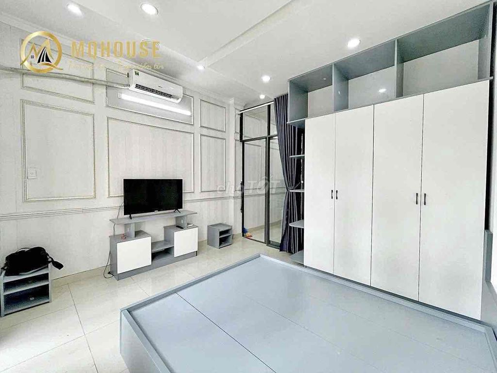 The 1st Bedroom, Nguyễn Bỉnh Khiêm, Tân Định, District 1.