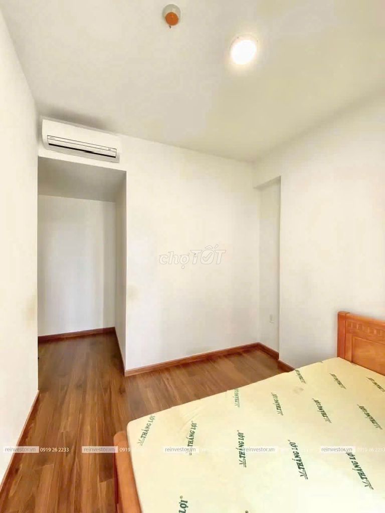 The cargo basket rents Akari City Võ Văn Kiệt, 2 bedrooms for 8 million.