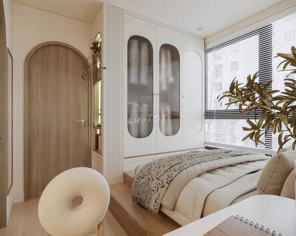Hott Cho's renting Sunrise City 2 bedrooms, 76 meters in a row.